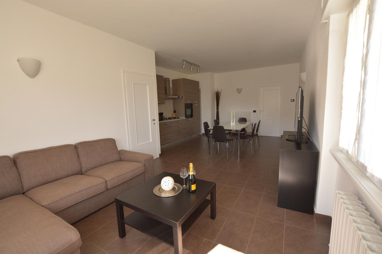 Casa Trinita Lägenhet Ghiffa Exteriör bild