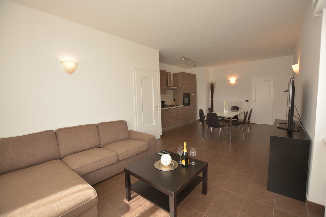 Casa Trinita Lägenhet Ghiffa Exteriör bild